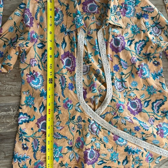 Revolve Pitusa Collared Floral Tie Shirt Multicolor Lace Boho SZ M Crochet NWOT - Picture 9 of 11